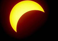 Occhi al cielo: a Bisuschio l'eclissi solare si osserva con il gruppo 