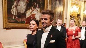 Beckhams Dazzle At Buckingham Palace State Banquet