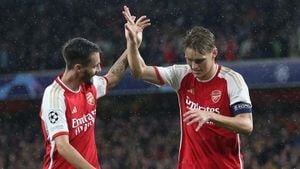 Arsenal Triumphs 3-1 Over PSV Eindhoven