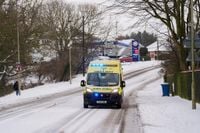 UK weather live: Amber ‘danger to life’ warnings issued ahead of Storm Goretti snow