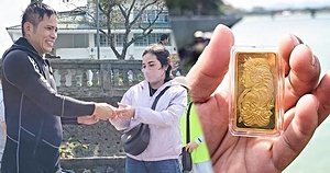 Volunteers Recover Lost Gold From Huong River Drama
