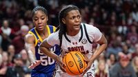 MiLaysia Fulwiley transfers to South Carolina women's basketball rival LSU, Kim Mulkey