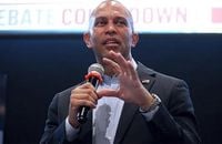 Jeffries Calls Out Party Of Hypocrisy As GOP Continues To Block Epstein Files