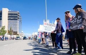 Alaska Protests Erupt As Trump And Putin Meet