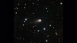 Bilim İnsanları, Yıldızlararası Kuyruklu Yıldız 3I/ATLAS’ın Renginin Değişmediğini Açıkladı.