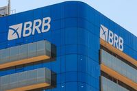 Ações do BRB têm novo dia de disparada com acordo de compra do Banco Master - Jornal de Brasília