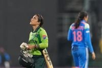 Pakistan's Sidra Amin reprimanded for breaching ICC code of conduct against India