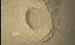 Curiosity Rover’dan Mars’ta Tatil Öncesi Kritik Keşif: Organik Madde Analizi ve 360 Derecelik Yeni Görüntüler.