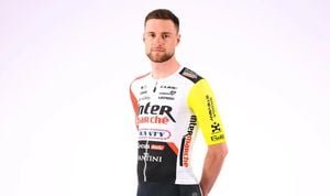 Mathieu Van Der Poel Surprises With Le Samyn Entry