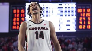 Georgia Bulldogs Defeat South Carolina Gamecocks To Boost NCAA Tournament Hopes