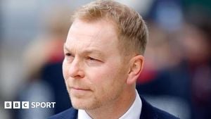 Sir Chris Hoy Breaks Leg Amid Cancer Battle