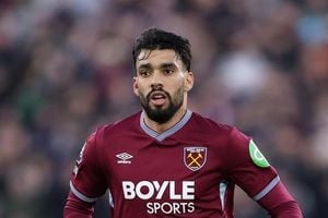 Lucas Paqueta Pushes For Flamengo Return As West Ham Faces Relegation Battle