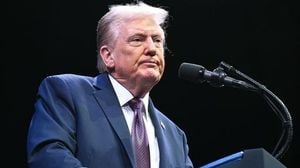 Trump’s Midway Blitz Immigration Crackdown Sparks Chicago Uproar