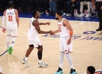 Knicks vs. Pistons Game 1 live updates: New York in back-and-forth battle in second half