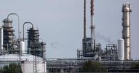 Firefighters contain blaze at Hungary's main oil refinery