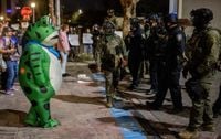 Portland’s Dancing Protesters Are Showing Us How to Stand Up to Trump