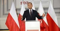 Na czym polegają (prawne) problemy z kawalerką Nawrockiego?