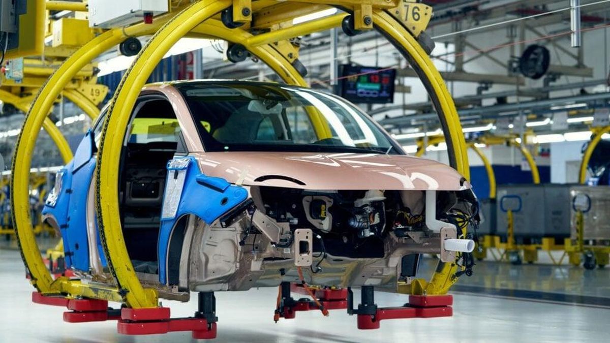 Stellantis Faces Major Layoffs And Production Challenges The Pinnacle