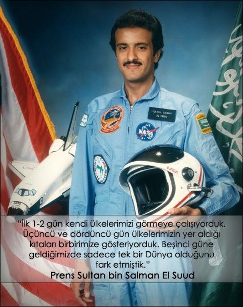 El Suud, STS-51-G Uzay Aracı ile yörüngeye çıkan, kraliyet soyundan gelen ve uzaya çıkan ilk Arap ve Müslüman'dır. Uzay görevi NASA tarafından yürütülmüştür ve 17 Haziran 1985'te uzaya gönderilmiştir. Uzaya çıkan ekip 24 Haziran 1985'te tekrar yeryüzüne inmiştir. El Suud, yukarıdaki sözleri, yörüngede geçirdikleri süre içerisinde deneyimlediklerini anlatmak için sarfetmiştir.