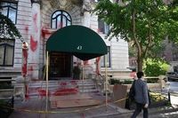 Top New York Times editor's apartment building vandalized with paint and graffiti