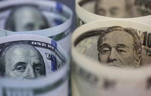 Dollar/Yen Exchange Rate Plummets Amid U.S. Economic Concerns