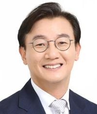 해양수산부 장관 후보자에 전재수 의원…‘해수부 부산 이전’ 속도낼 듯