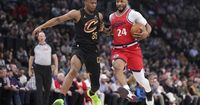 Clippers rally past Cavaliers 132-119, handing East leaders a second straight loss