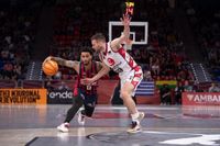 Baskonia sufre para ganar a un combativo Zaragoza