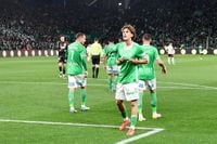 Stassin the derby hero as Saint-Étienne stun OL