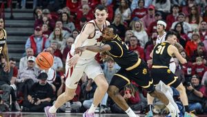 Missouri Tigers Dominate Alabama Basketball Game