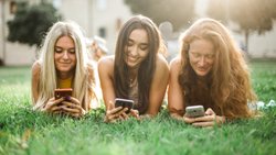 BENEFITS OF SOCIAL MEDIA