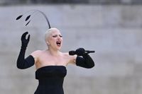 Coachella 2025: A lineup with few stars, fewer Latinos, visa issues, and Lady Gaga as the undisputed star