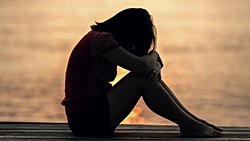 Mutsuzluğa Aşık Olmak