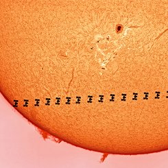 Aktif Güneş’in Önünde Uzay İstasyonu