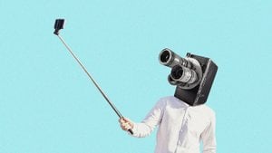 İnsanlar Neden Kendilerinin Çıplak Fotoğraflarını Çekerler?