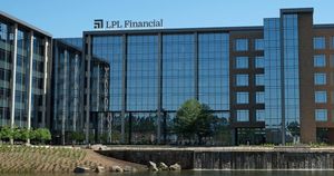 LPL Financial Thrives With Strong Asset Growth And Analyst Support