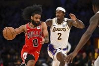 NBA: Bulls' strong second half leaves Lakers in dust