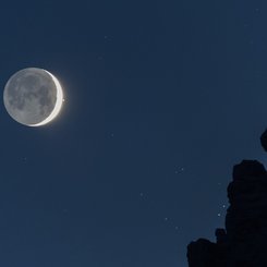  The Bull's Eye and the Young Moon 