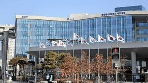 Hyundai Plant Immigration Raid Sparks Crisis In Georgia