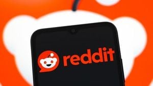 Roblox And Reddit Face Scrutiny Over Child Safety