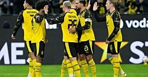Dortmund Faces St Pauli As Schlotterbeck Eyes New Deal