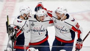 Capitals Extend Winning Streak With Impressive 7-4 Victory Against Ducks