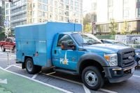 PG&E Gives Monday Afternoon Deadline for Full Power Restoration After Huge Outage | KQED