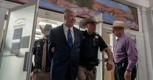 Texas Megachurch Pastor Robert Morris Sentenced For Child Abuse