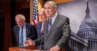 Wyden, Merkley, Colleagues Introduce Legislation to Protect Patients and Ensure More Americans can Afford Health Care - Merkley