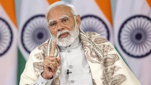 Modi Highlights Stability As Opposition Critiques Ahead Of Budget