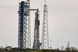 SpaceX Falcon 9 Roketi Florida’dan Fırlatılacak: Connecticut Semalarında Görülebilecek.