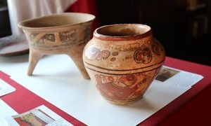 Mexico Reclaims 915 Archaeological Treasures From U.S.