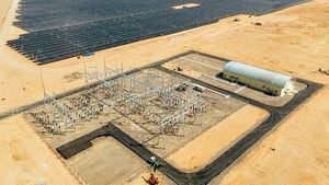 Iraq Unveils First Major Solar Plant Amid Power Crisis