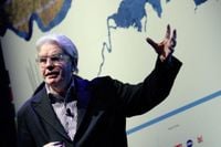 Architect behind MI6 building Sir Terry Farrell has died